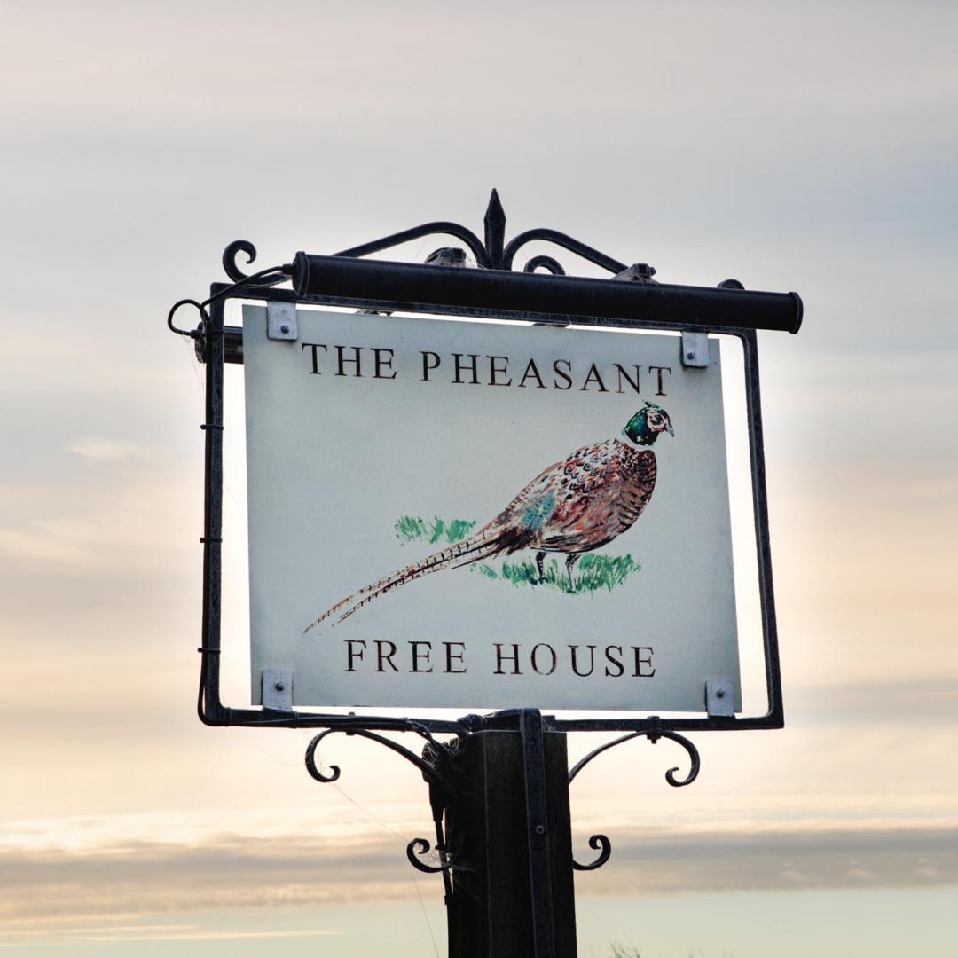 The Pheasant Public House & Hotel Gestingthorpe Ngoại thất bức ảnh